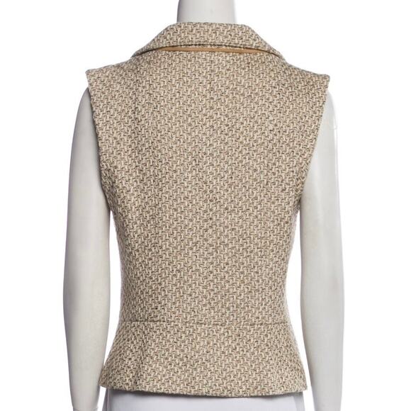 ❤️Chanel Vintage 2001 Vest❤️ - Picture 2 of 2